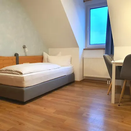 Am Schwanberg Roedelsee